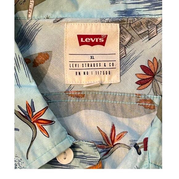 Levi’s‎ Hawaiian Print Camp Shirt XL Island Tropical Aloha Button-Front - Picture 2 of 4